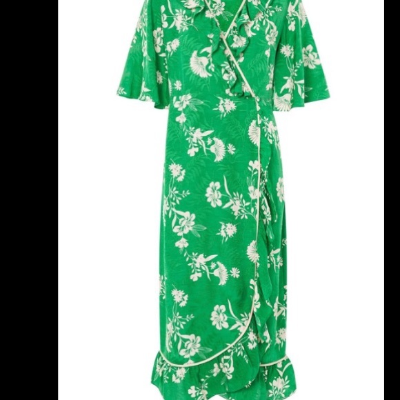 NWOT TopShop wrap dress, silky viscose material. - Picture 4 of 5